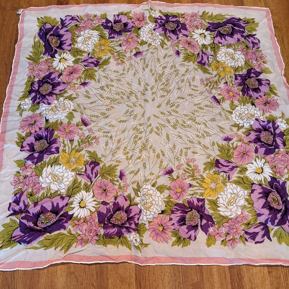 Vintage Hand Rolled 6 1/4 Momme Japan Scarf Rayon& Silk
